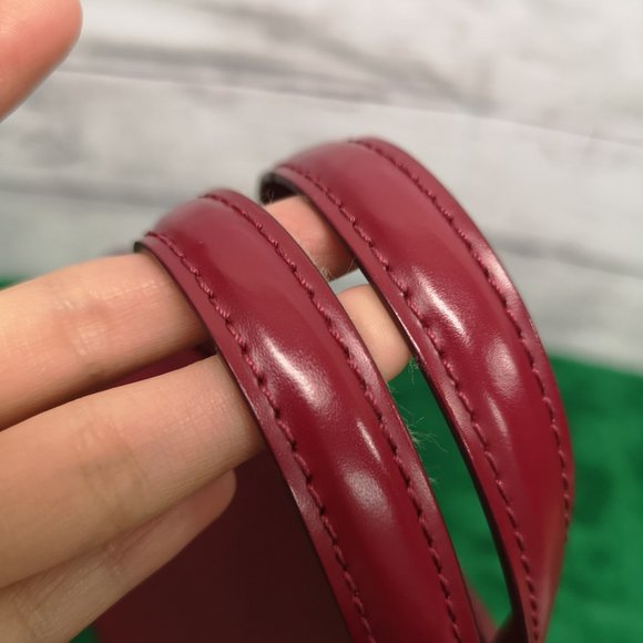 AUTHENTIC LOUIS VUITTON BREA MM EPI HANDBAg - Picture 12 of 16